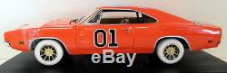 Johnny Lightning 1/18 Scale 32485WL General Lee White Tyres ver Dukes of Hazzard