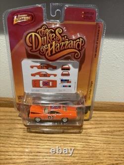 Johnny Lightning 164 The Dukes of Hazzard General Lee 1/2750 1969 Charger R7