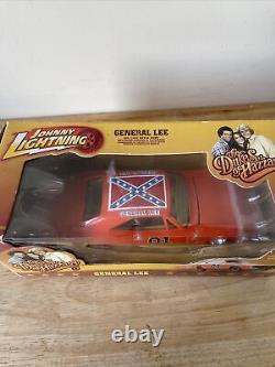 Johnny Lightning 1969 Dodge Charger General Lee The Dukes Of Hazard 125 Scale