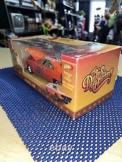 Johnny Lightning 1969 Dodge Charger General Lee The Dukes Of Hazard 125 Scale