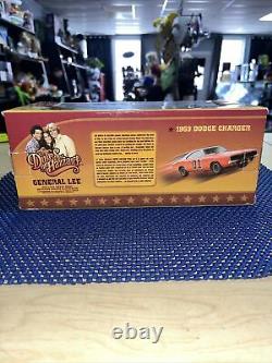 Johnny Lightning 1969 Dodge Charger General Lee The Dukes Of Hazard 125 Scale