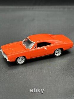 Johnny Lightning Collier & Co. 1969 General Lee Dukes of Hazzard PROTOTYPE