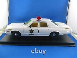 Johnny Lightning Dodge monaco Dukes Of Hazzard Rosco Patrol Car 118 Diecast