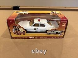 Johnny Lightning Dodge monaco Dukes Of Hazzard Rosco Patrol Car 118 Diecast