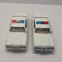 Johnny Lightning Dukes of Hazzard 1977 Dodge Monaco Rosco & Enos Police Cars
