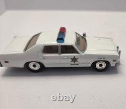 Johnny Lightning Dukes of Hazzard 1977 Dodge Monaco Rosco & Enos Police Cars