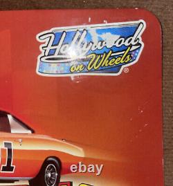 Johnny Lightning Dukes of Hazzard Hollywood On Wheels 69 Dodge Charger 1/64