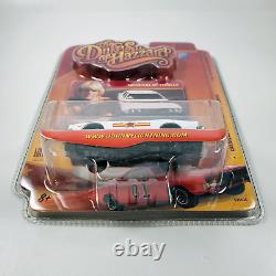 Johnny Lightning Dukes of Hazzard R5 Carnival of Thrills Ford Torino NEW SEALED