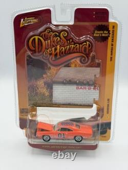 Johnny Lightning Dukes of Hazzard R6 1969 Dodge Charger General Lee, 164, NIB