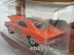 Johnny Lightning Dukes of Hazzard R6 1969 Dodge Charger General Lee, 164, NIB