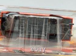 Johnny Lightning Dukes of Hazzard R6 1969 Dodge Charger General Lee, 164, NIB