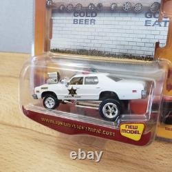 Johnny Lightning Dukes of Hazzard Roscoe's Patrol Car 1974 Dodge Monaco Zingers