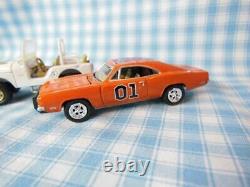 Johnny Lightning / Dukes of Hazzard Set / 1/64 Scale Size / see details please