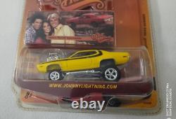 Johnny Lightning Dukes of Hazzard Yellow 1972 Daisy Plymouth Road Runner LTD ED