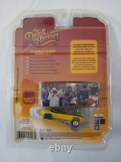 Johnny Lightning Dukes of Hazzard Yellow 1972 Daisy Plymouth Road Runner LTD ED