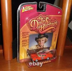 Johnny Lightning Series 3 #2 Dukes of Hazzard 69 Dodge Charger GENERAL LEE 1/64