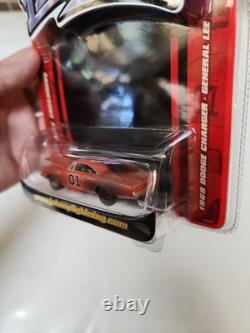 Johnny Lightning The Dukes Of Hazzard Internet Exclusive General Lee 5004 Pcs
