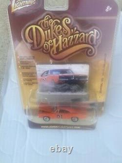 Johnny Lightning The Dukes of Hazzard 1969 Dodge Charger 164 General Lee NEW