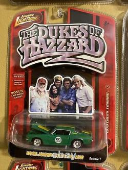 Johnny Lightning The Dukes of Hazzard Dirty General Lee Diecast Complete Set