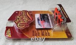 Johnny Lightning The Dukes of Hazzard General Lee 1969 Dodge Charger R2 1/64
