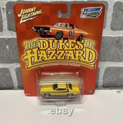 Johnny Lightning The Dukes of Hazzard Hollywood On Wheels 2004 Set (3) New MOC