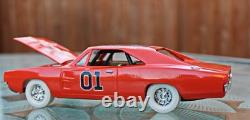 Johnny WHITE Lightning Dukes Of Hazzard GENERAL LEE Signed Tom Wopat Luke Duke