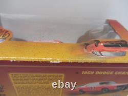 Joy Ride Die Cast 1969 Dodge Charger General Lee The Dukes of Hazzard Scale 125