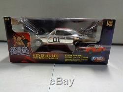 Joy Ride The Dukes of Hazzard General Lee 1969 Dodge Charger Chrome 1/25