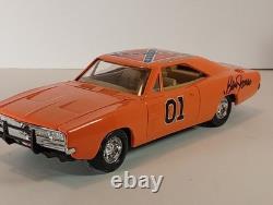Joyride Dukes Of Hazzard 1969 Charger General Lee 125 Diecast Signed By Cooter