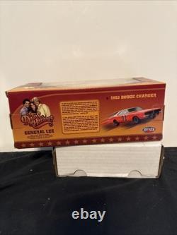 Joyride Dukes of Hazzard 125 Scale General Lee 1969 Dodge Charger NIB