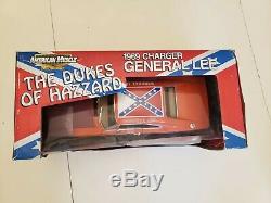 LIMITED EDITION 1 of 10,000 Dukes of Hazzard Race Day 1/18 1969 GENERAL LEE