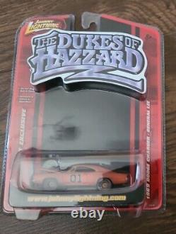 Ltd to 5004 Johnny Lightning Dukes of Hazzard 69 1969 Dodge Charger General Lee