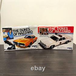 MPC 125 Dukes of Hazzard 1969 Dodge Charger General Lee & Sheriff Kit