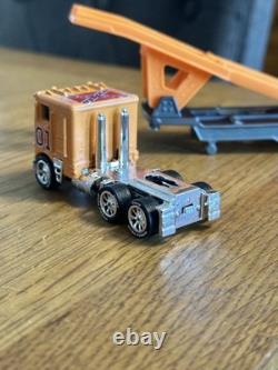 Matchbox HotWheels General Lee car transporter Dukes Of Hazzard tractor trailer