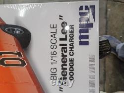 Mpc The Dukes Of Hazzard General Lee 1969 Dodge Charger Big Scale 1/16