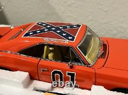 NEW! Danbury Mint 1969 Dodge R/T Charger The General Lee 124