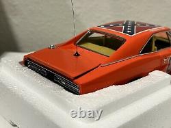 NEW! Danbury Mint 1969 Dodge R/T Charger The General Lee 124