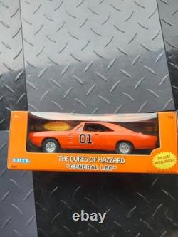 NEW IN BOX Diecast ERTL THE DUKES OF HAZZARD GENERAL LEE Dodge Charger 125 7967
