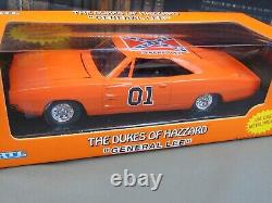 NEW IN BOX Diecast ERTL THE DUKES OF HAZZARD GENERAL LEE Dodge Charger 125 7967