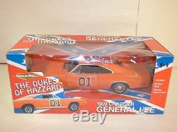 NIB American Muscle The Dukes of Hazzard 1969 Charger General Lee 118 Car 6C