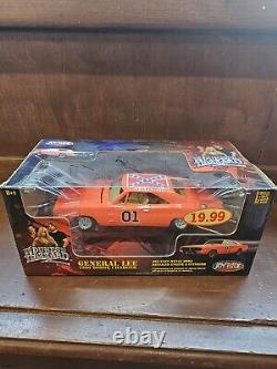 New In Box The Dukes Of Hazzard General Lee 125 Diecast 1969 Dodge Charger