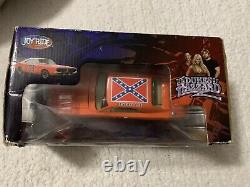 New In Box The Dukes Of Hazzard General Lee 125 Diecast 1969 Dodge Charger