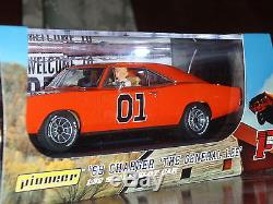 Pioneer Dukes of Hazzard General Lee P0-16 includes KEY RING