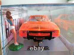 Pioneer LE J-code special Dukes Of Hazzard General Lee X-ray Neon 1/14 Pieces