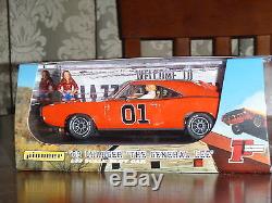 Pioneer PO16 Dukes of Hazzard General Lee +'01' Key Ring PO-16