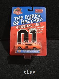 RACING CHAMPIONS TNN DUKES OF HAZZARD GENERAL LEE 1969 Dodge Charger 164 1999