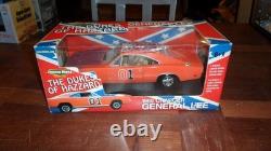 RARE 1/18 ERTL The Dukes Of Hazzard General Lee Dodge Charger'Race Day Version