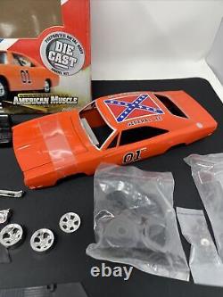RARE 2001 Ertl Dukes of Hazzard Charger 1969 General Lee 124 Scale Model READ