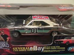 RARE DUKES OF HAZZARD GENERAL LEE CHROME CHASE CAR 125 1969 DODGE CHARGER RC2
