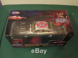RARE DUKES OF HAZZARD GENERAL LEE CHROME CHASE CAR 125 1969 DODGE CHARGER RC2
